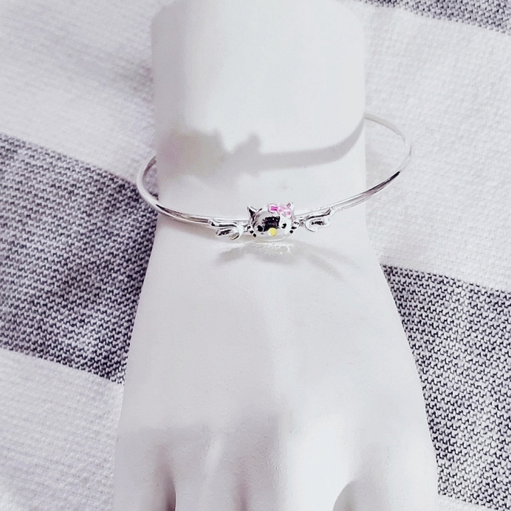 HELLO KITTY SANRIO Adjustable Bangle Bracelet- Brand New